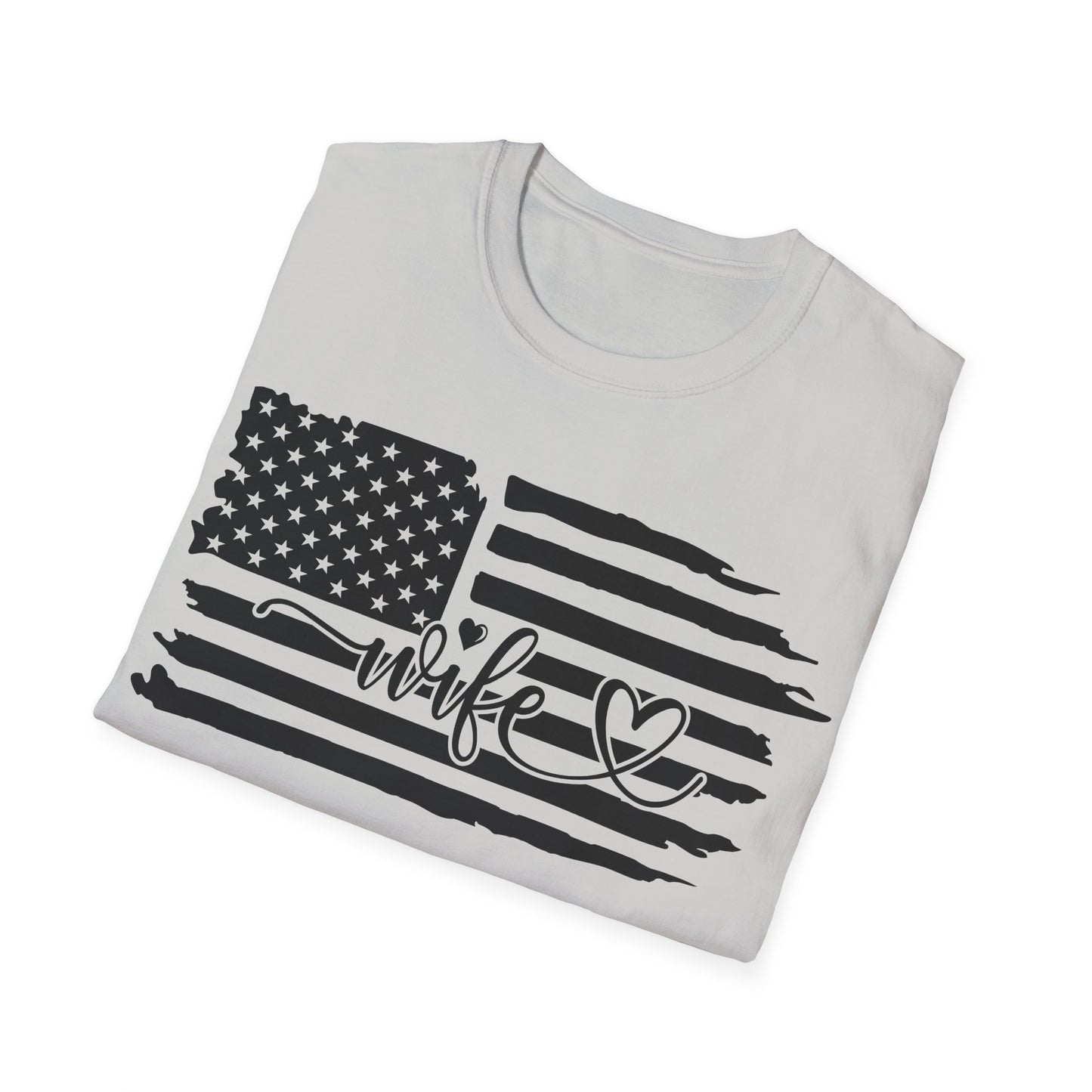 Distressed American Flag B&W - Wife - Unisex Softstyle T-Shirt