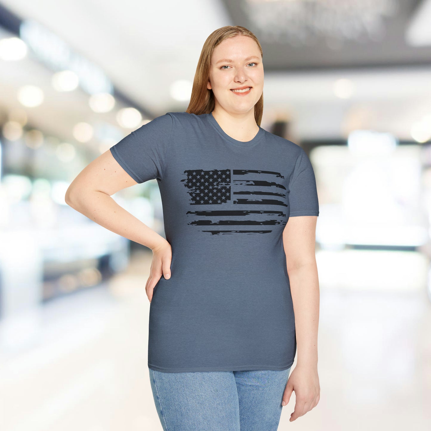 Distressed American Flag B&W - Unisex Softstyle T-Shirt