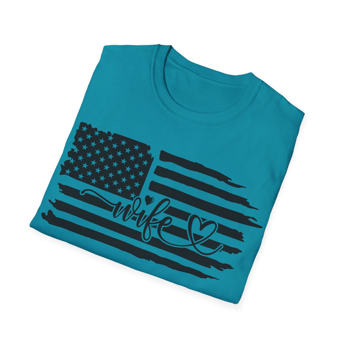 Distressed American Flag B&W - Wife - Unisex Softstyle T-Shirt