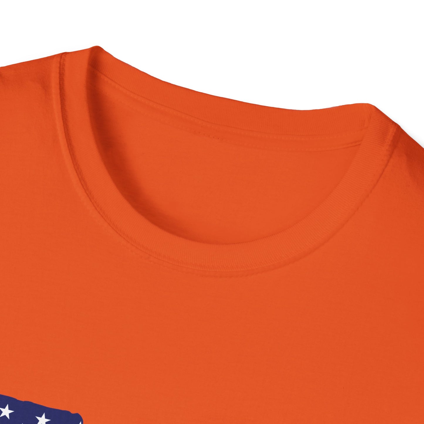 American Flag Guns Color - Unisex Softstyle T-Shirt