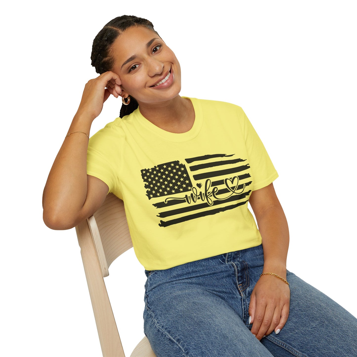 Distressed American Flag B&W - Wife - Unisex Softstyle T-Shirt